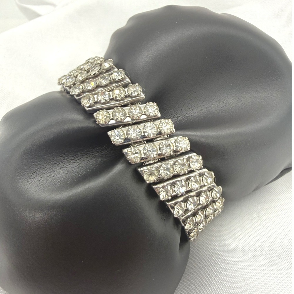 Vintage Silver Toneâ 4 Row Rhinestone Expansion Stretch Bracelet Art Deco Glam